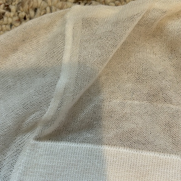 sheer block white knit top - Picture 2 of 5